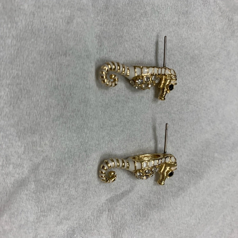 Lilly Pulitzer Seahorse earrings